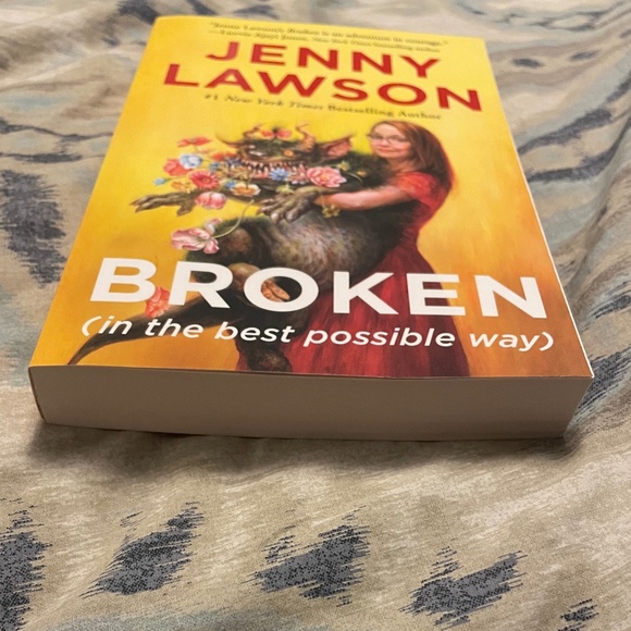 📖 Broken (in the best possible way) by: Jenny Lawson 📖 (Paperback) - Picture 3 of 3